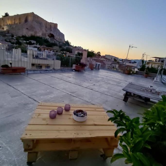 Ferienwohnung Plaka'S Heart Athen Exterior foto